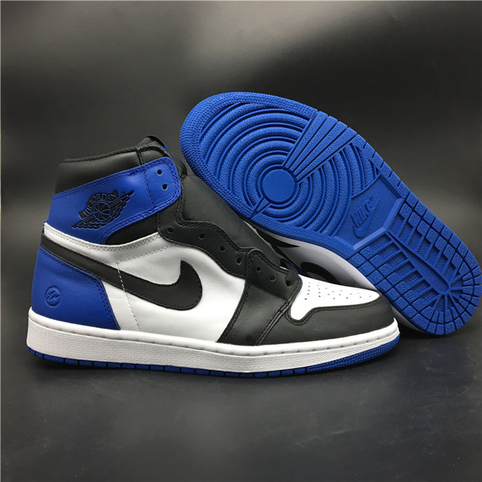 Jordan1 Retro Fragment 716371-040