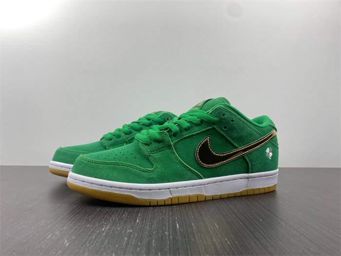 Nike SB Dunk Low Pro St. Patrick's Day BQ6817 303