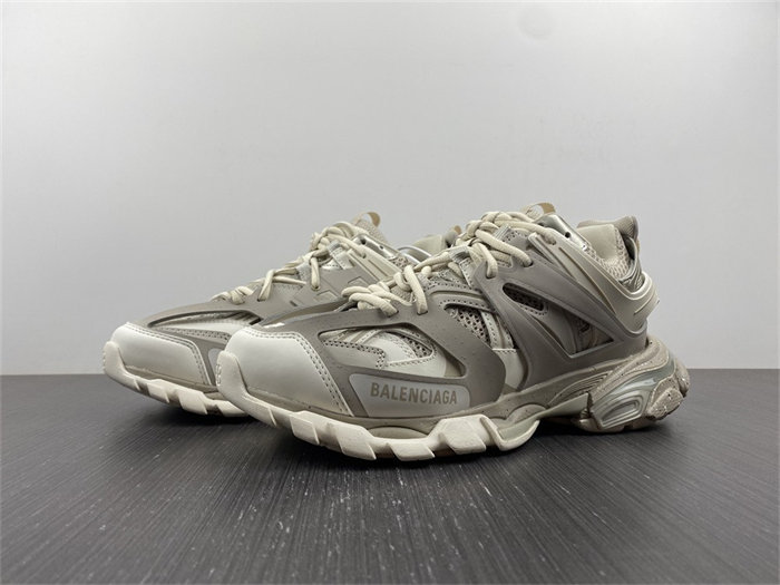 BLCG Track Recycled Sole Beige  542023 W3FE4 9697