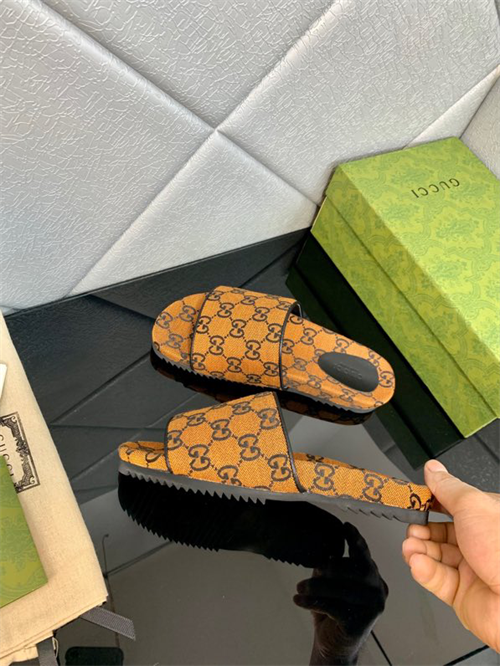 Gucci Slipper