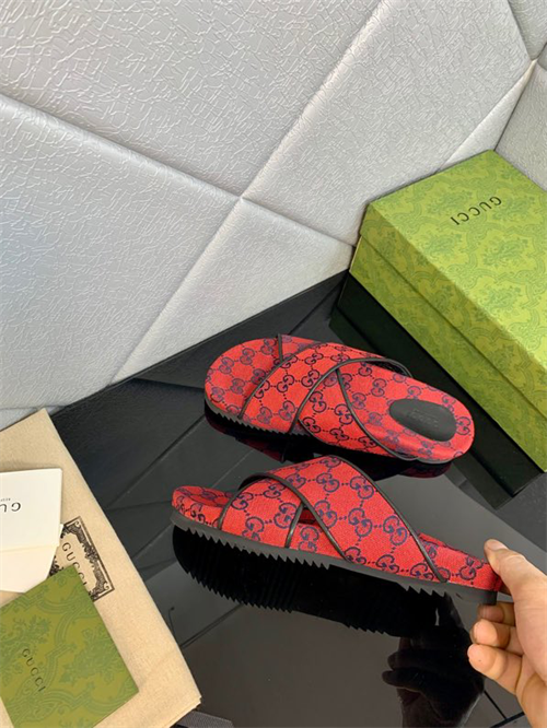 Gucci Slipper