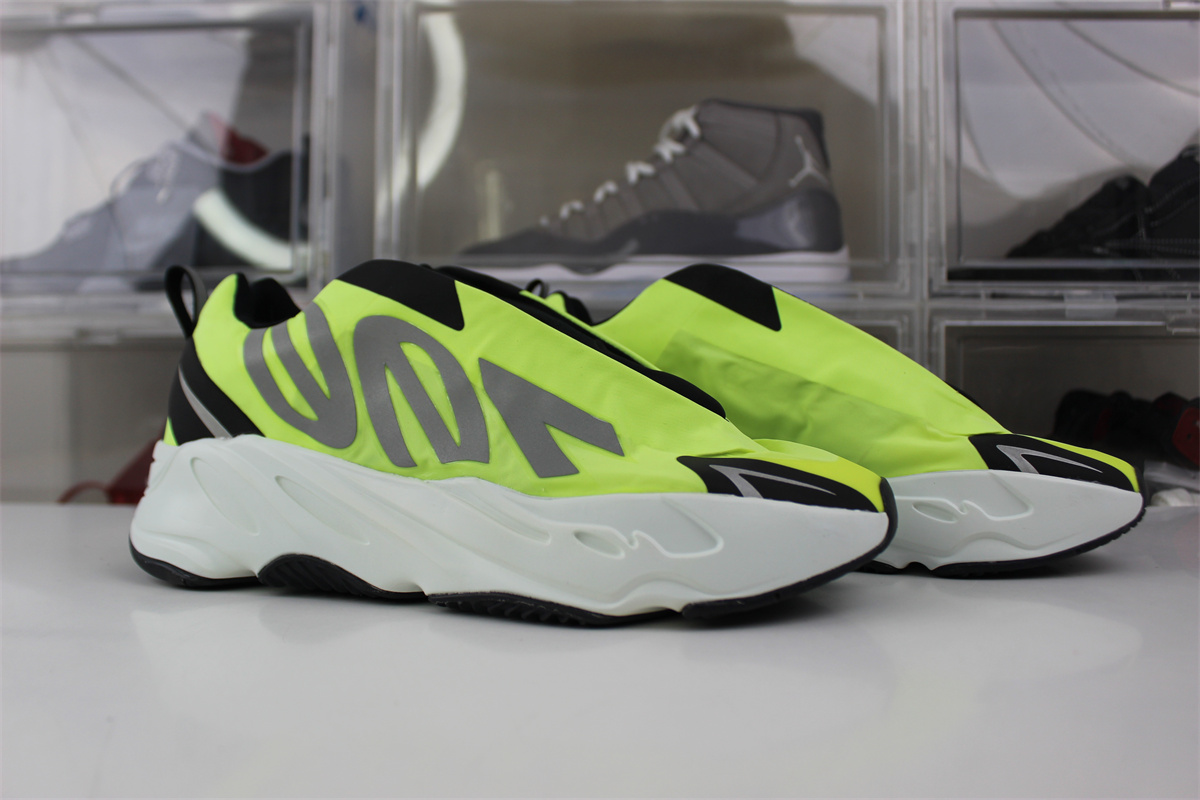 Yeezy 700 MNVN Laceless “Phosphor”