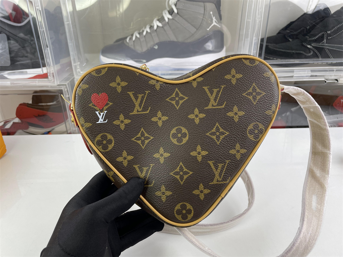 LV Heart bag nicolas ghesquiere