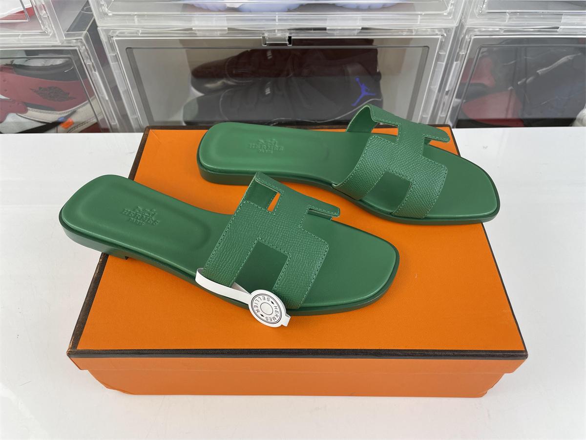 H Brand Green Lichi Leather Slipper, EU37-45