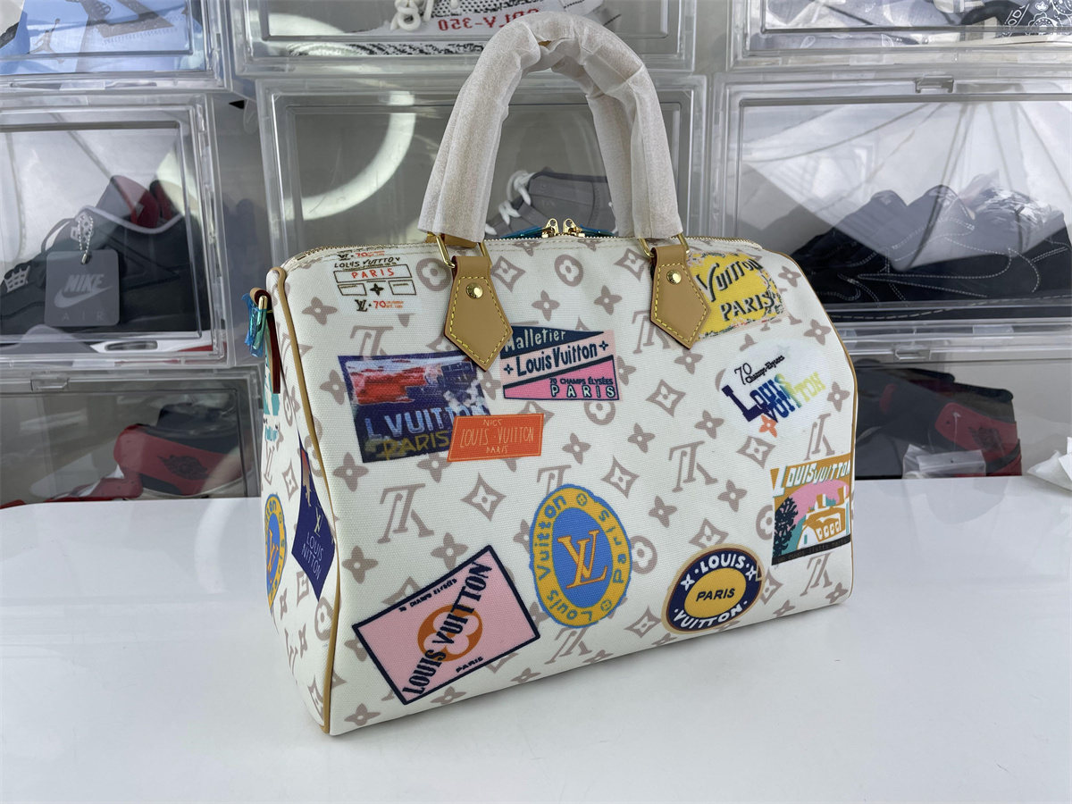 LV Speedy Soft30 Monogram Dune ladies white bag,(30 x 21 x 17 cm)