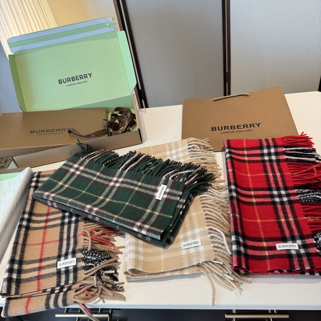 BURBERRY checkboard mark Woolen Scarf, (price for 1 pcs)